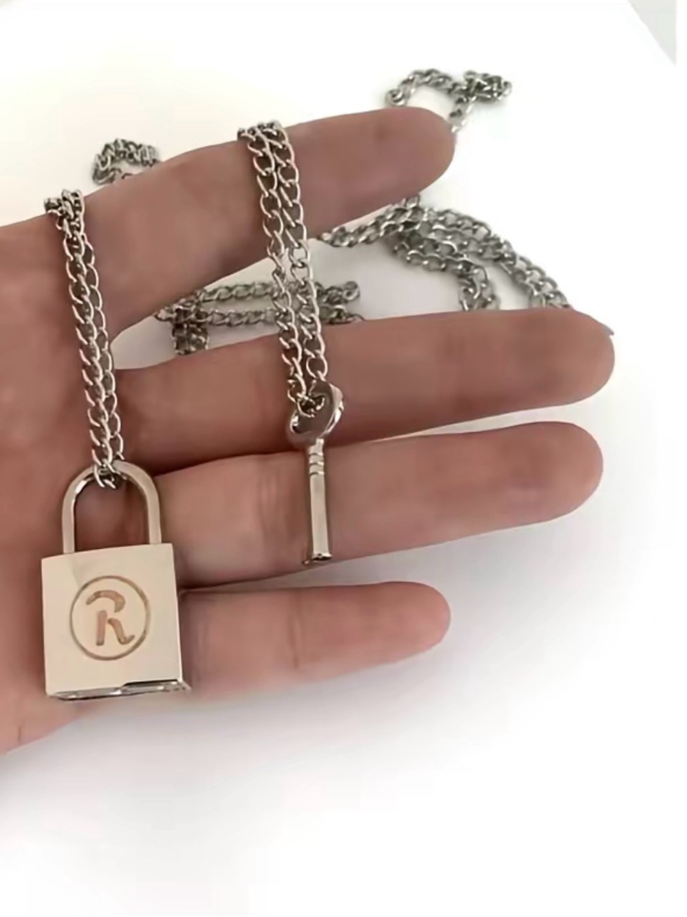 Vivienne Westwood Nana Ren Necklace First Class Steel Key and Lock Pendant Chain - Picture 2 of 4